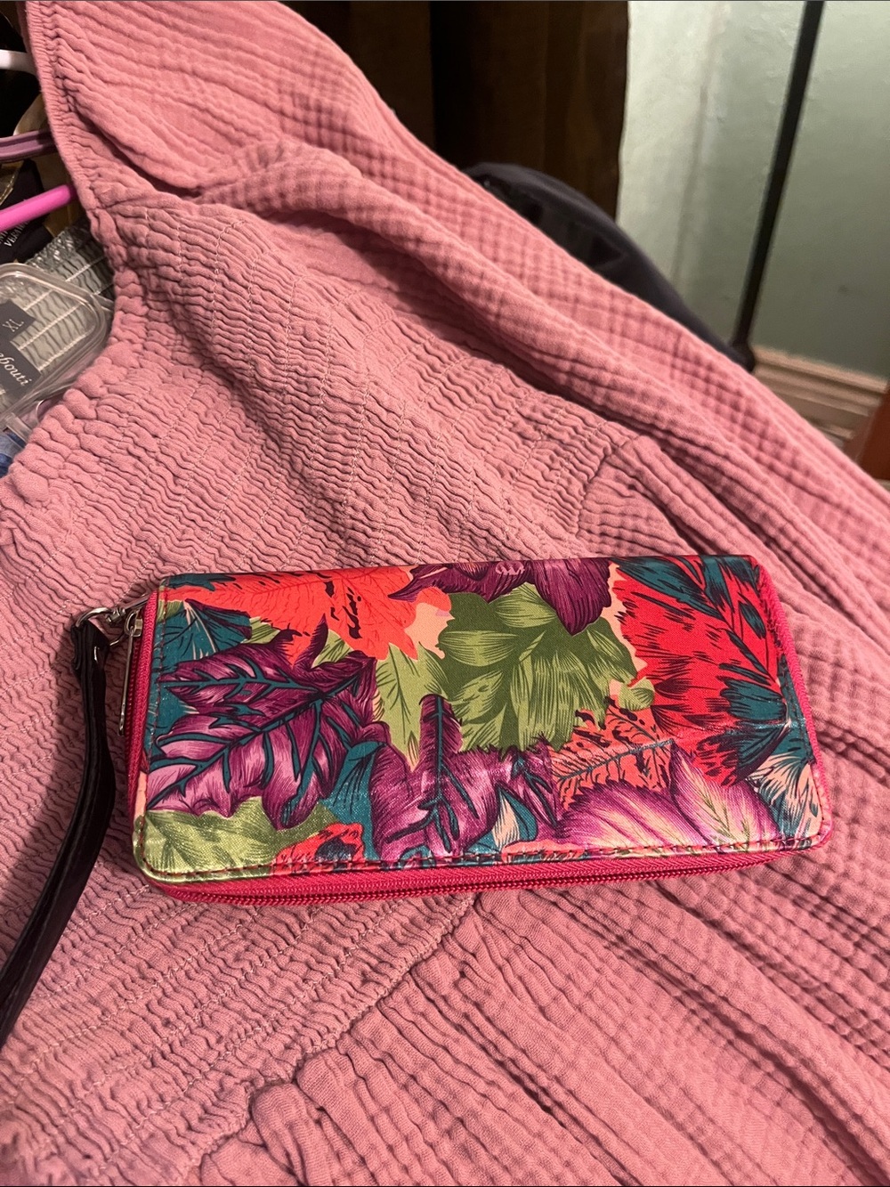 Floral Print Wristlet Wallet - Pink Multicolor